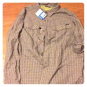 Columbia button down shirt